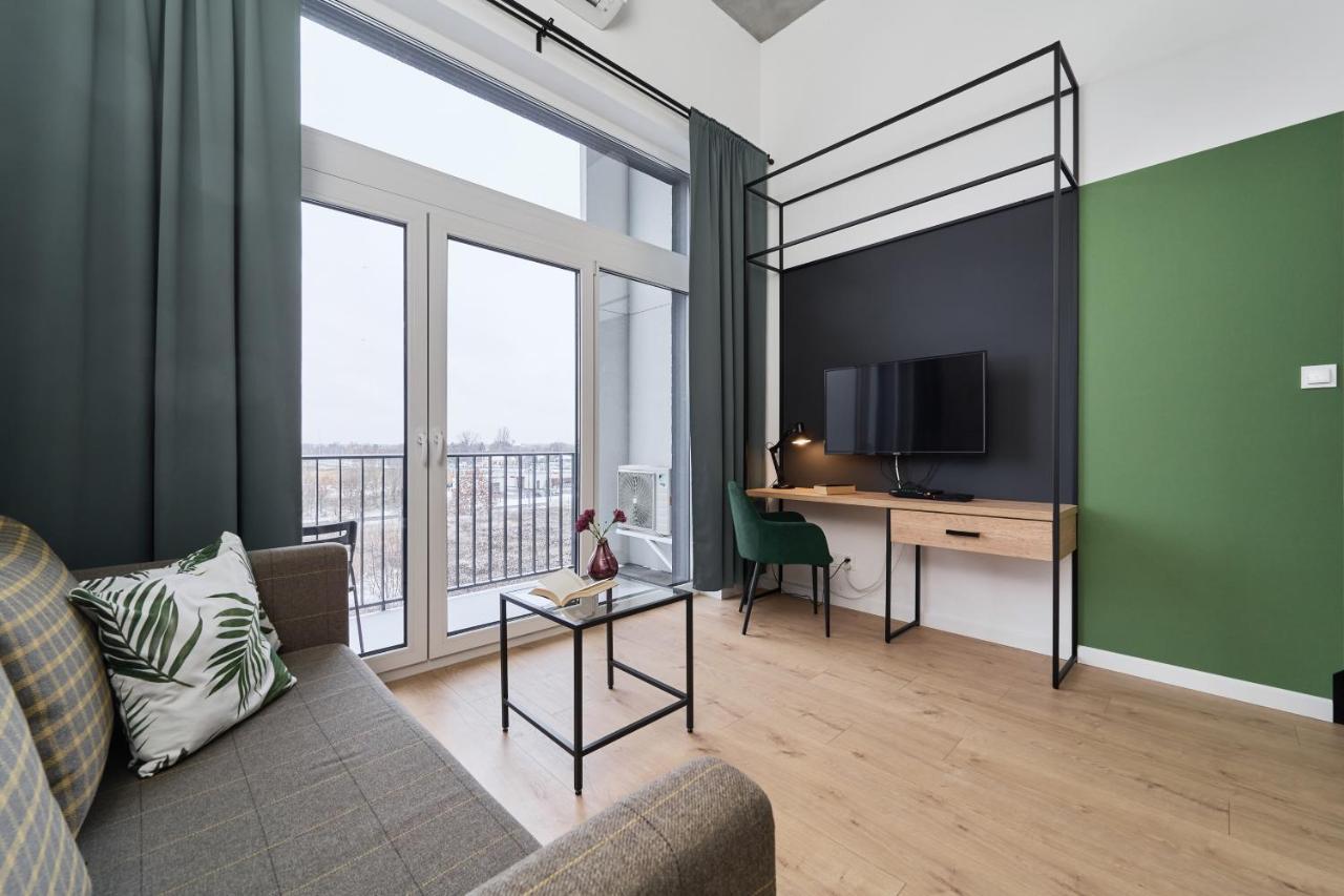 Mezzanine Studio Apartments Zarembowicza Wroclaw Airport By Renters Екстер'єр фото