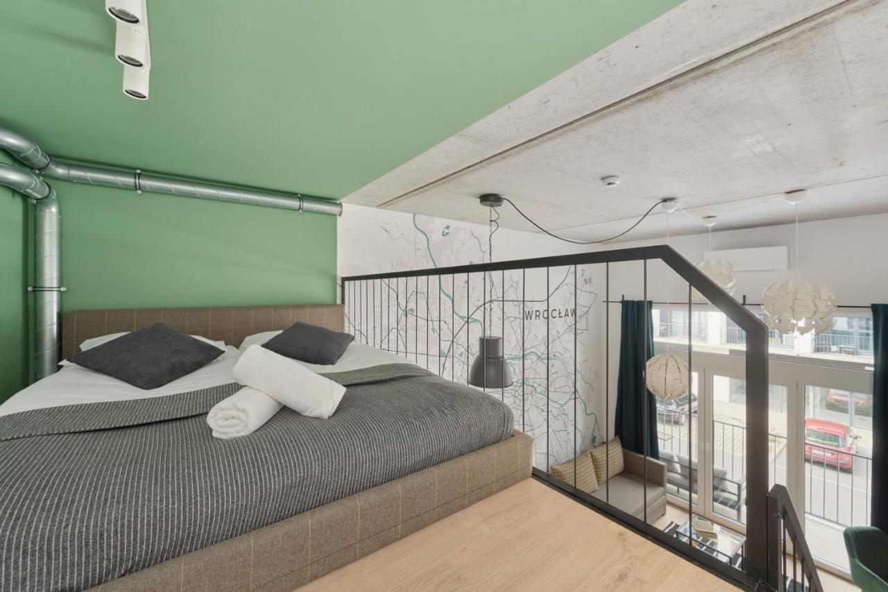 Mezzanine Studio Apartments Zarembowicza Wroclaw Airport By Renters Екстер'єр фото